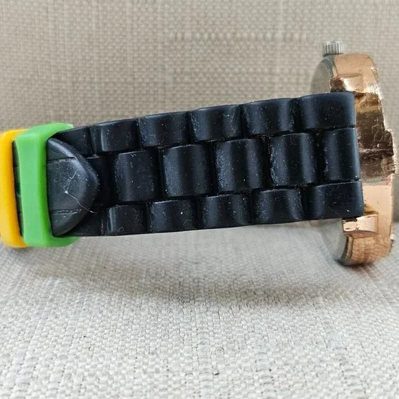 Geneva Fashion Wristwatch Quartz Analog Black Rubber Band Gold Tone Case Watch - Picture 9 of 11